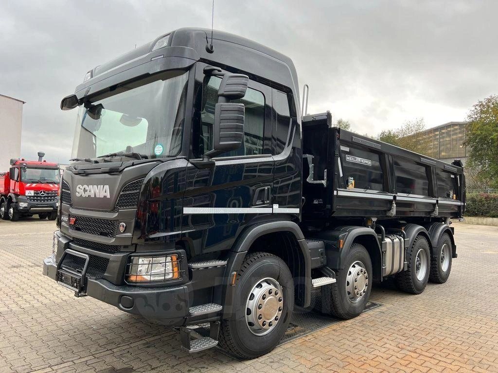 Lastwagen Scania P (11,12) C-8X4