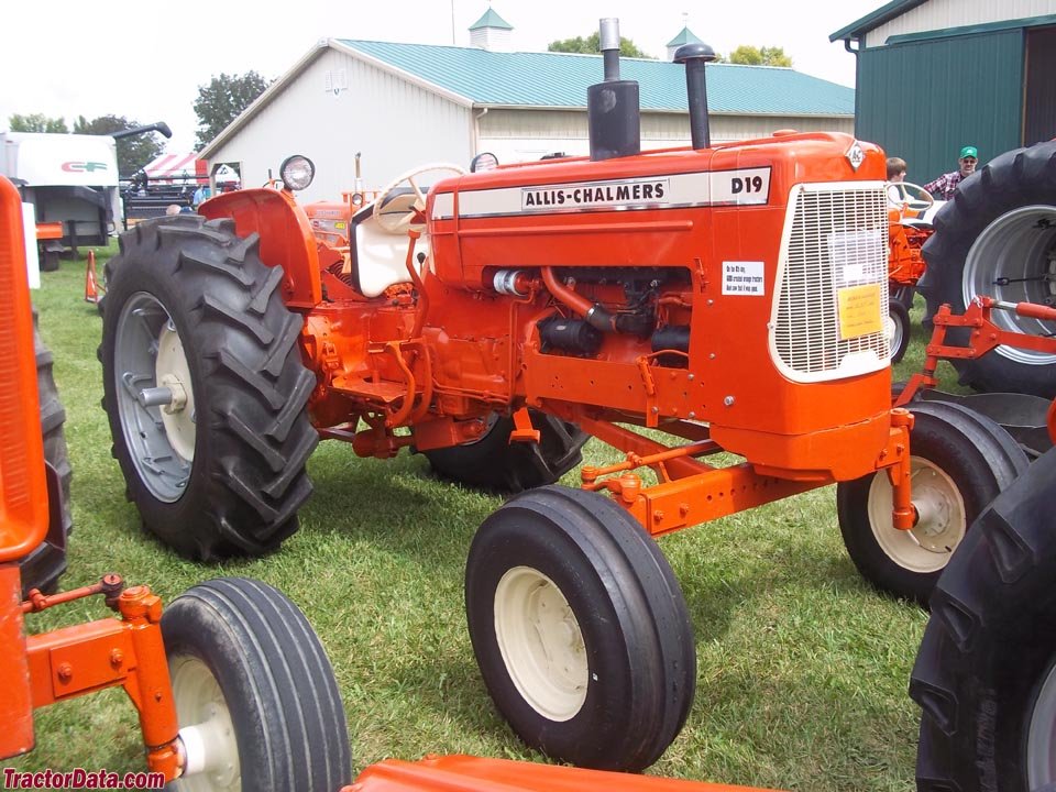 Tractor Allis Chalmers D-19