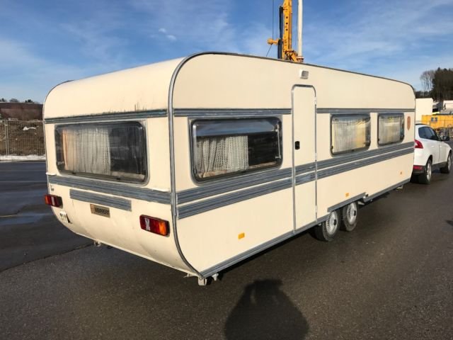 Trailer WEIPPERT 670 L