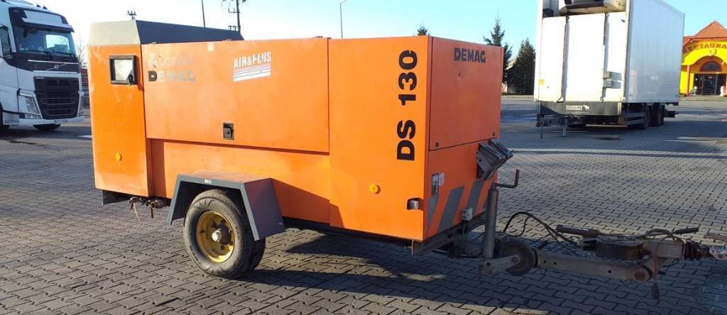 Car trailers up to 3.5 t Compair Demag DS132