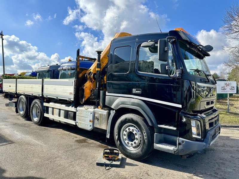 Truck Volvo FMX 370 EEV 6X2