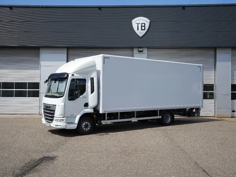DAF XB 210 FA
