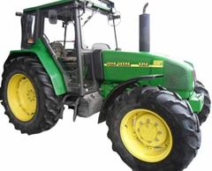John Deere 3310