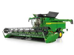 John Deere 2058