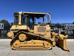 Caterpillar D6M XL