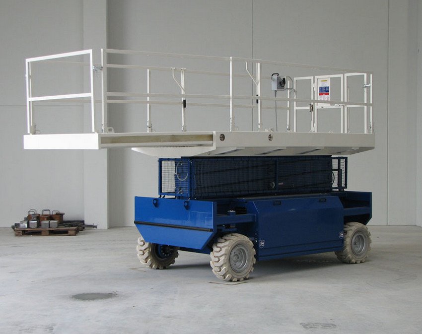 Arbeitsbühnen Hab S 152-12 E2WD