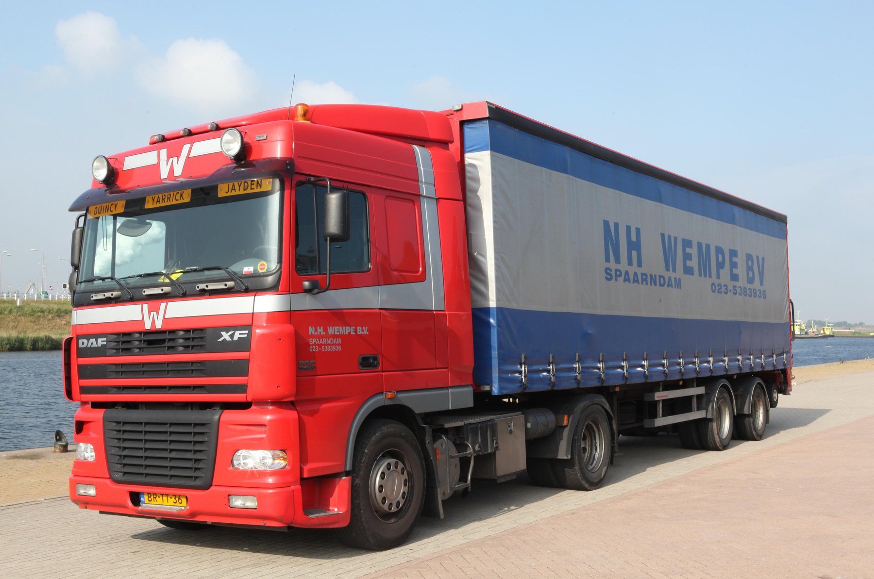 DAF DAF 13500