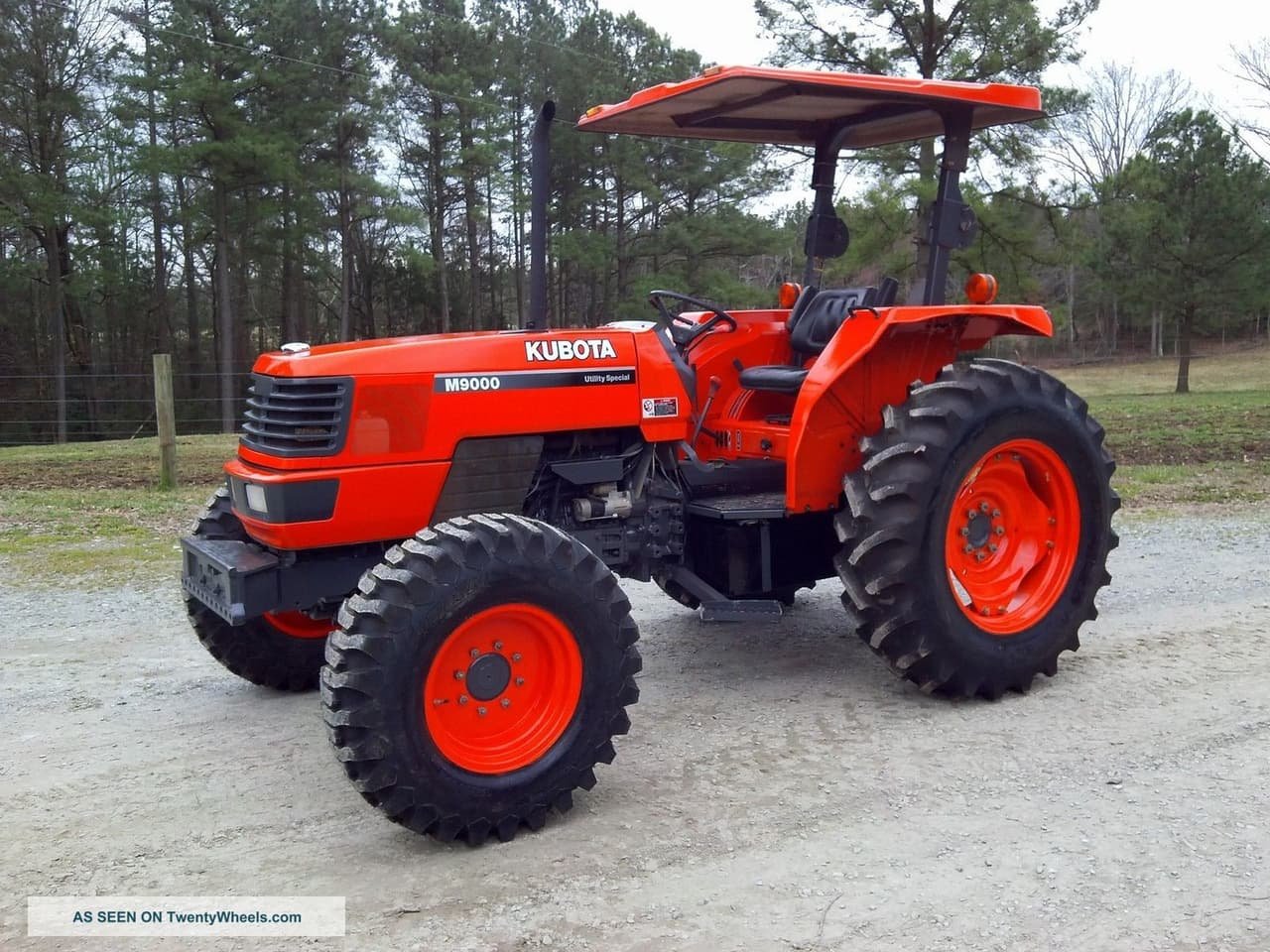 Kubota M9000 Mudder CAB
