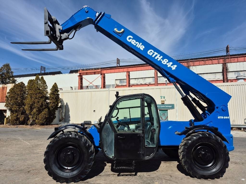 Genie GTH844