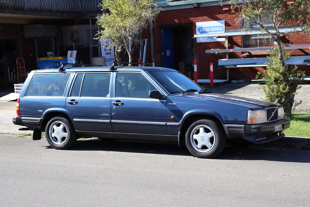 Van Volvo 740 GL A