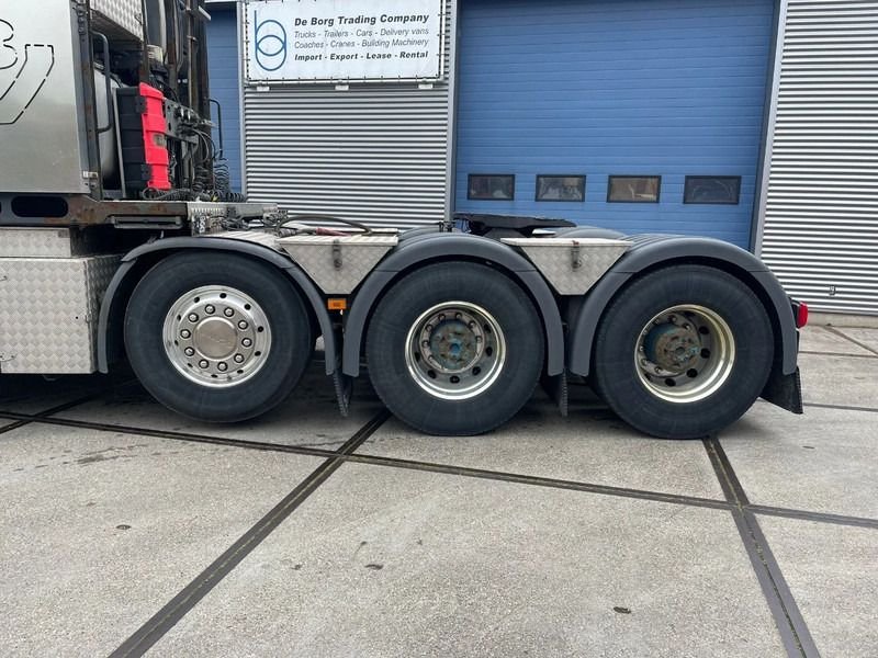 Truck Scania R 730 B8x4NB