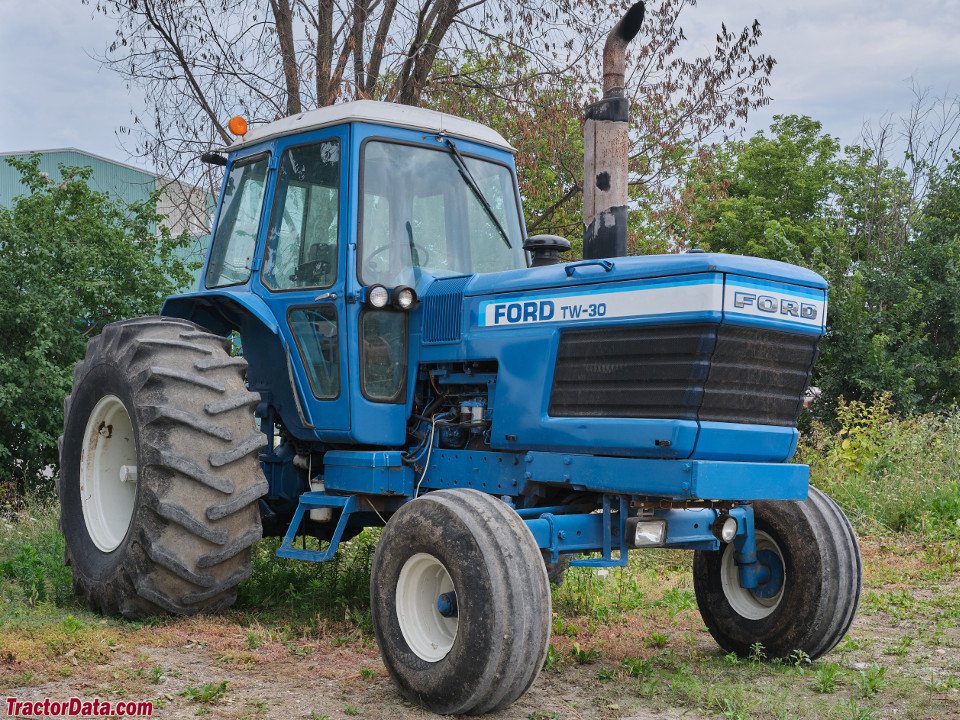 Tractor Ford TW-30 (A)