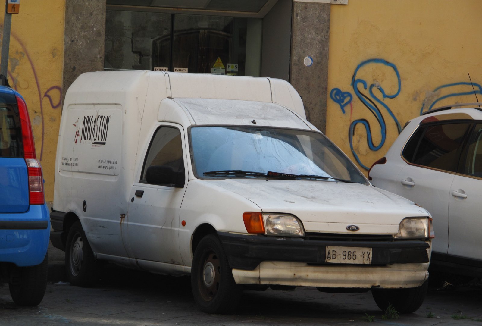 Van Ford COURIER 1.8D 500
