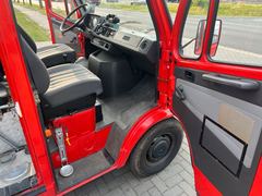 Mercedes Benz 310KA-3.2T-KASTEN/335
