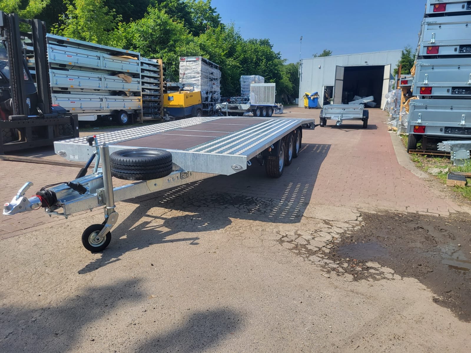 Trailer Niewiadow Jupiter 6x2