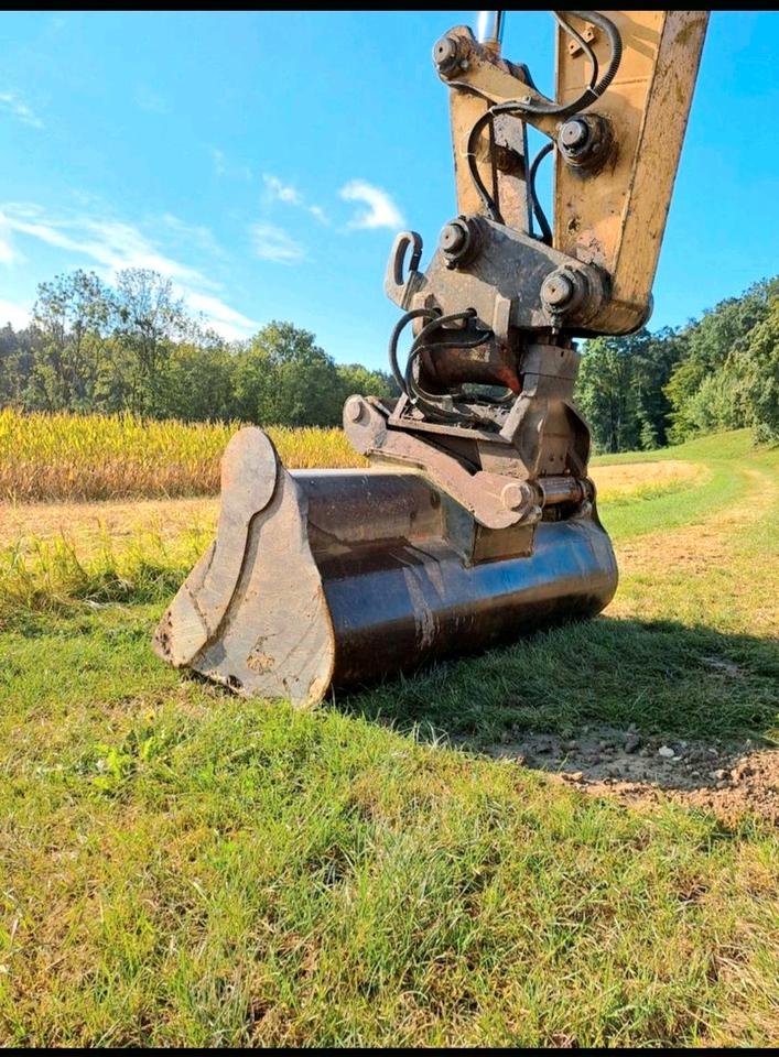 Excavator Dancat 444T backhoe
