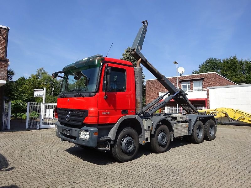Truck Mercedes Benz 4148 K 8X6/4 ACTROS