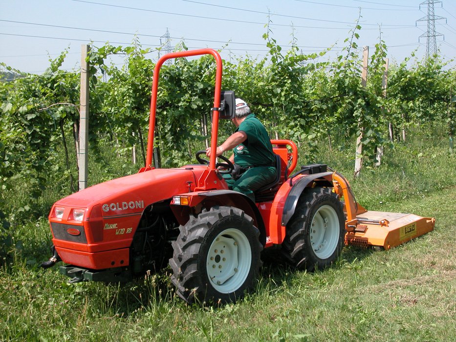 Traktor Goldoni Maxter RS