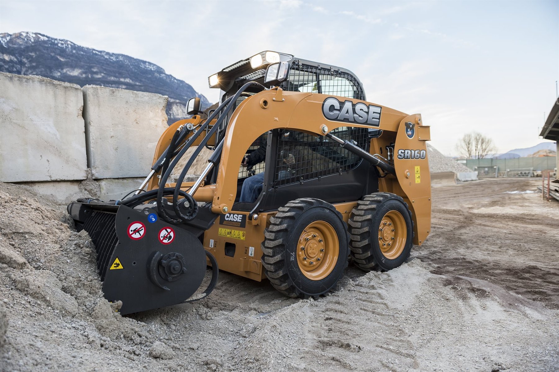 Kompaktlader Case IH SR160