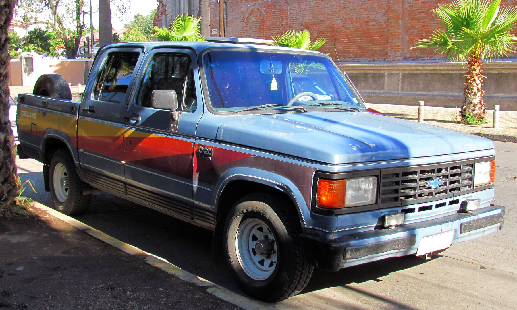 Van Chevrolet CUSTOM 20 DE LUXE