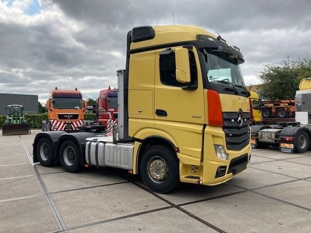 Truck Mercedes Benz ACTROS 3351 S