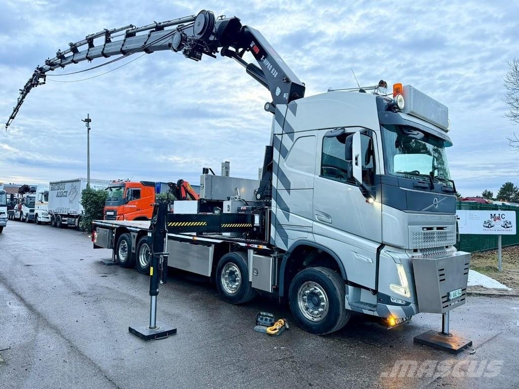 Volvo 500 8X2