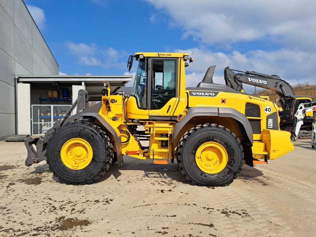 Volvo L120E
