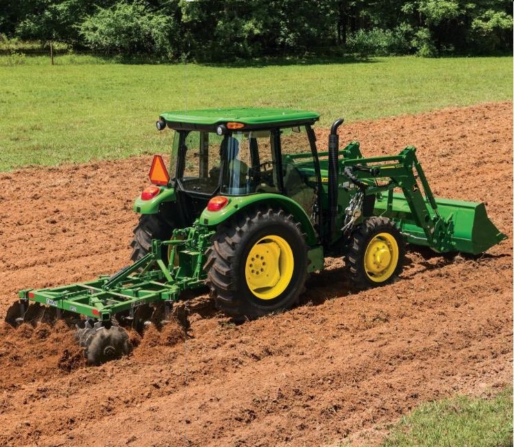 Traktor John Deere 5100E