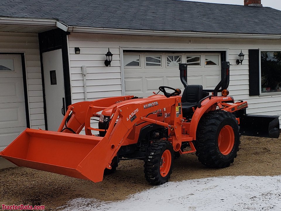 Traktor Kubota L2501-2WD 2WD