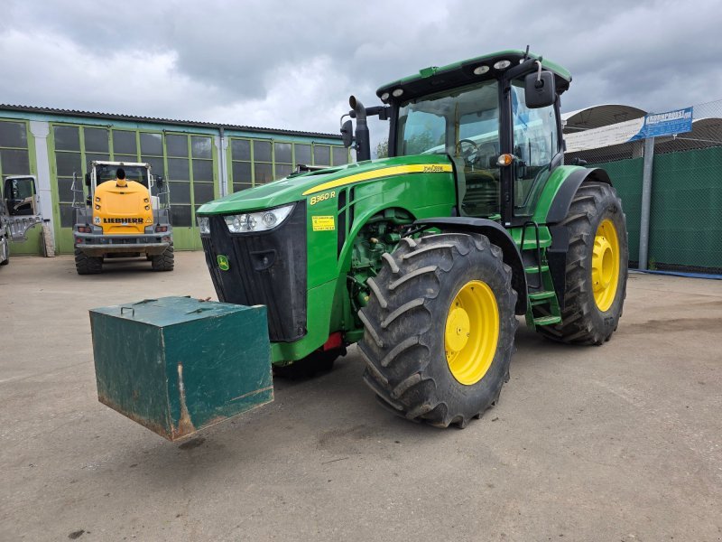 John Deere 8360R