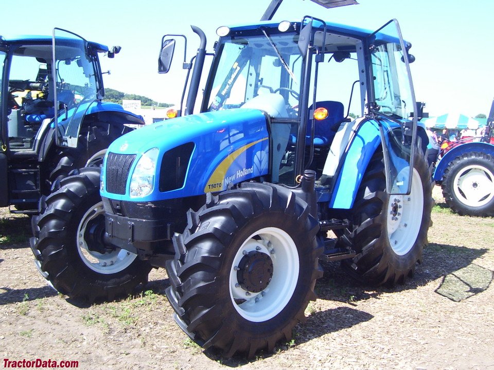 Tractor Case New Holland T 5070