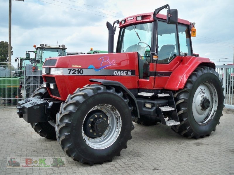 Tractor Case IH MAGNUM 7210
