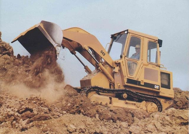 Radlader Caterpillar 943