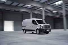 Nissan INTERSTAR 107KW 35-408 M E4 FAP