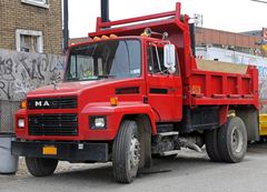 Renault MACK CS 300P