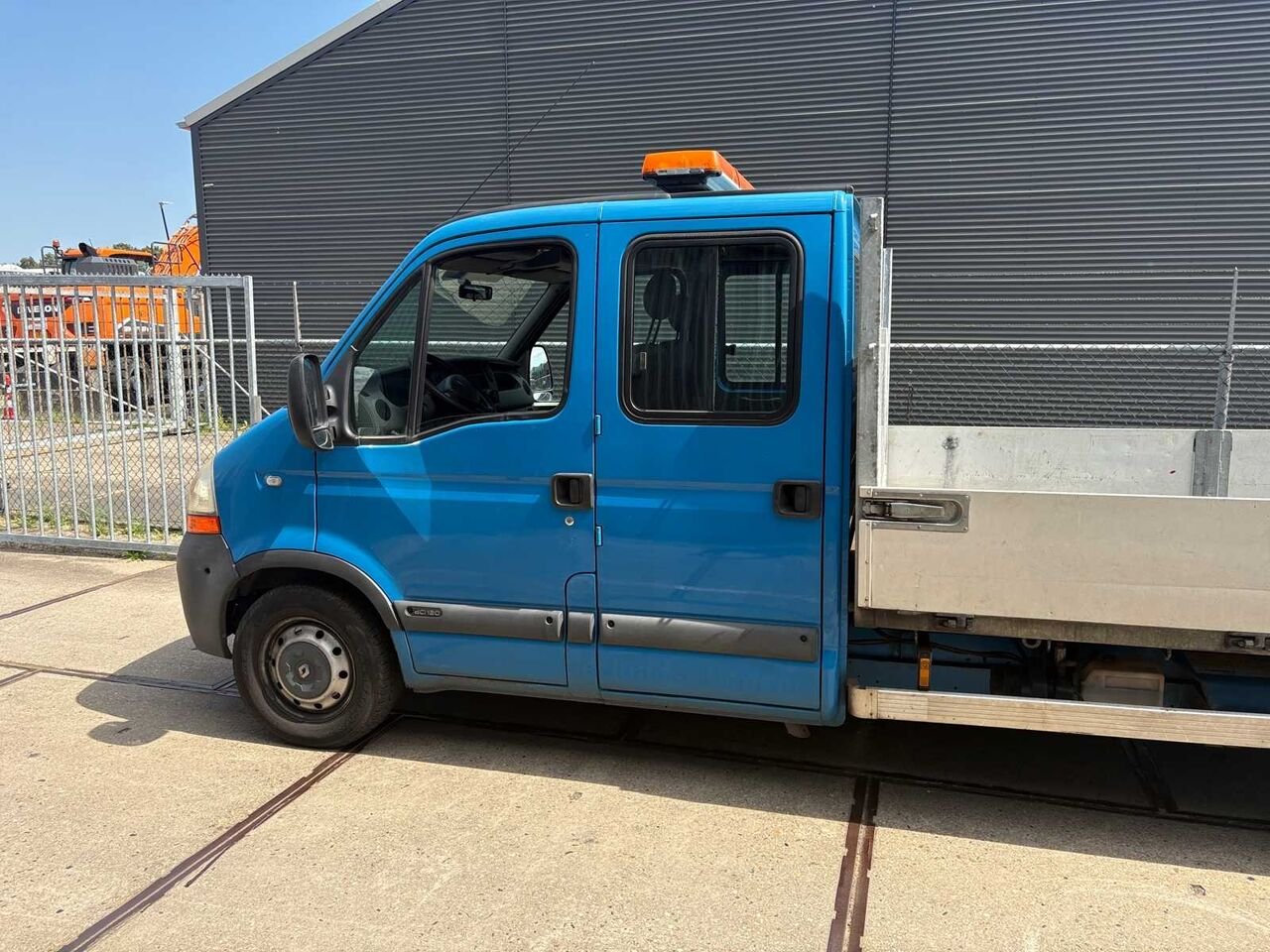Van Opel MOVANO 2.5D 3.3T L1H1