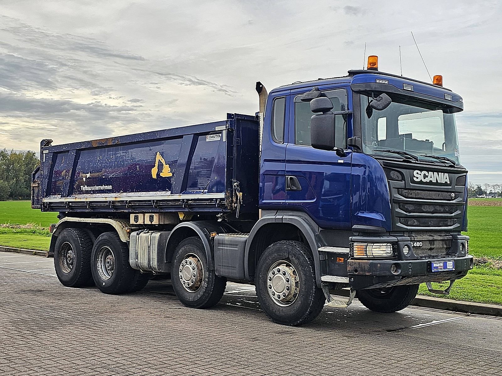 Samochód ciężarowy Scania G480 8X2