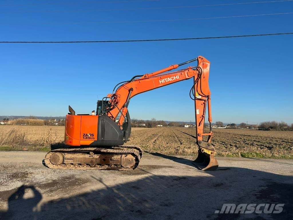Excavator Hitachi ZX135US