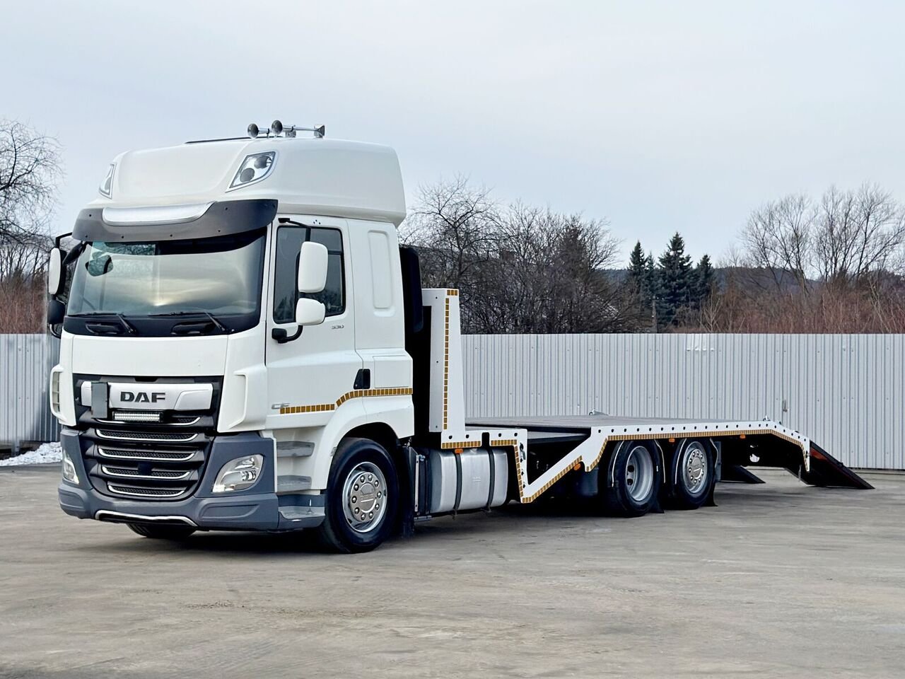 Van DAF YA12600000000000000000000