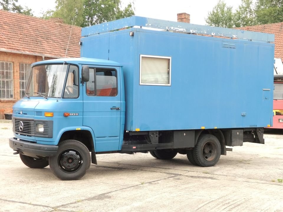 Truck Daimler Benz L 613 D