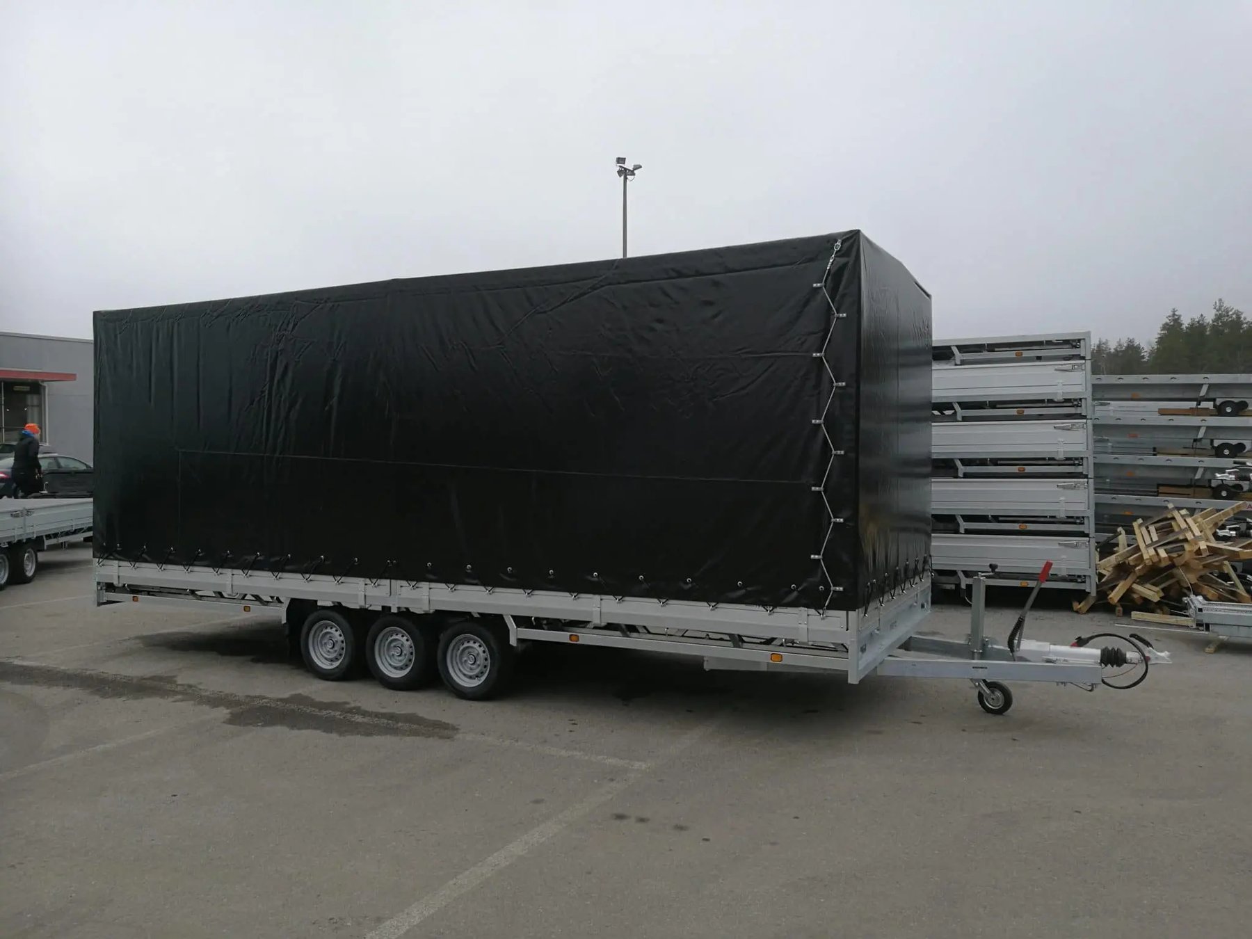 Przyczepy samochodowe do 3,5 t Hulco MEDAX 3050