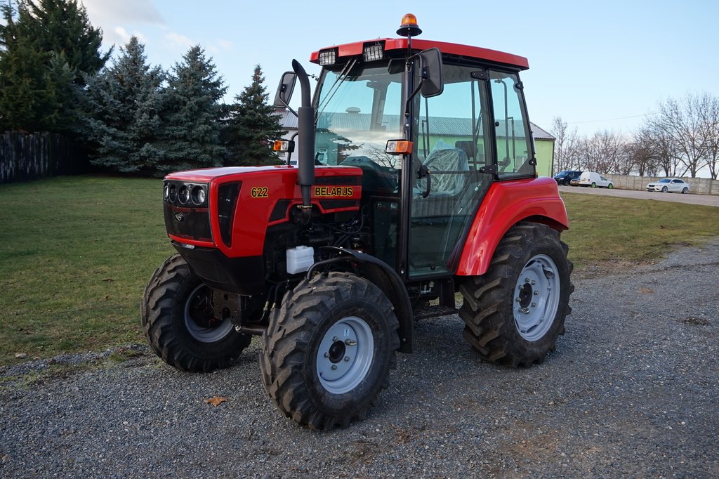 Tractor Belarus 1222B