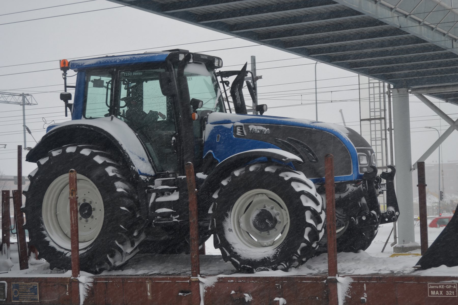 Valtra T153