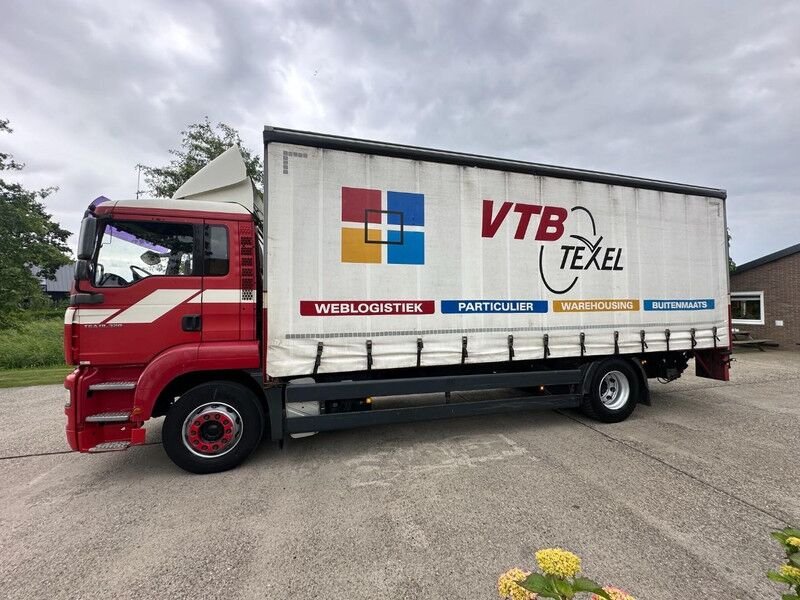 Truck MAN TGA 18.320 4X2 BL