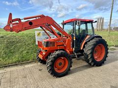 Kubota M4900SUD