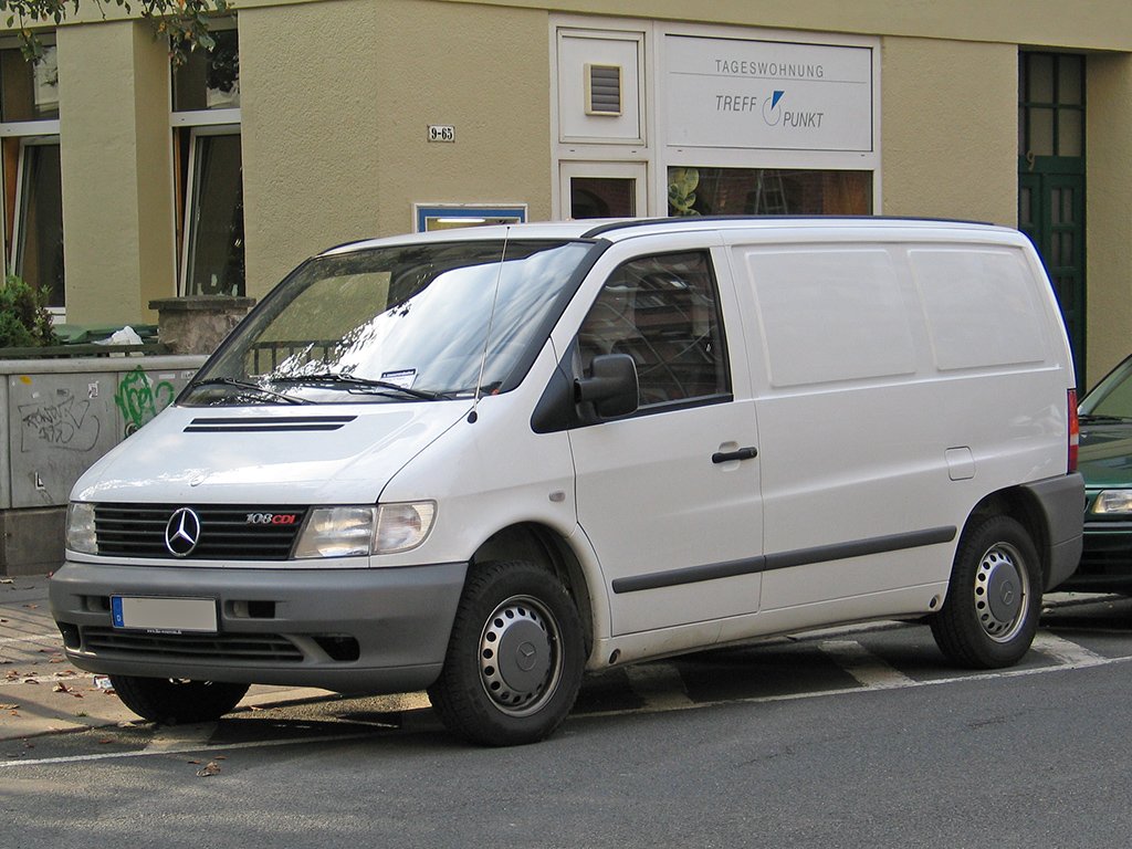 Van Mercedes Benz 638/1