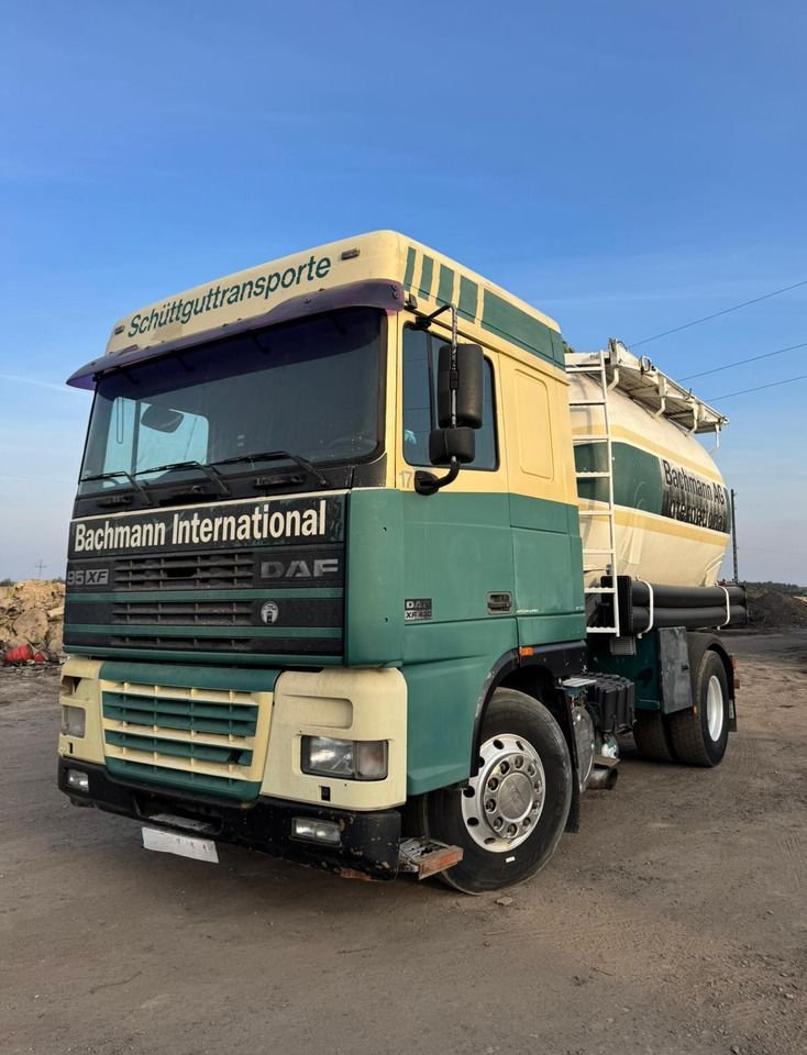 Truck DAF TE95XF-A/380