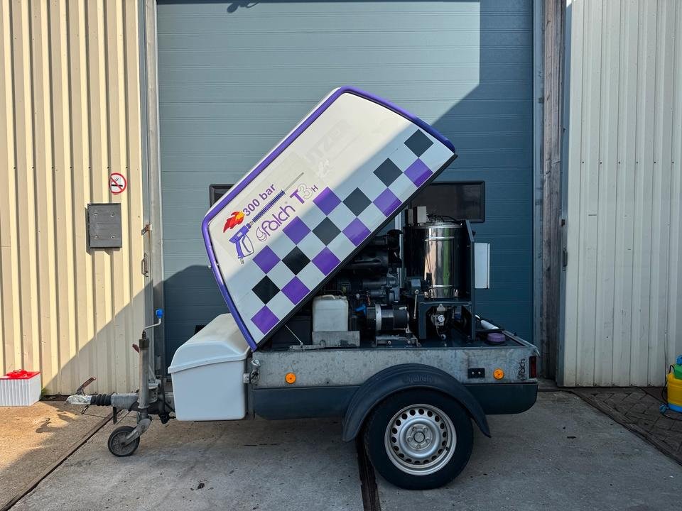 Light trailers up to 750 kg Falch Aqua speed 750 tdh