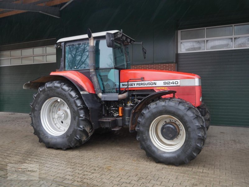 Tractor AGCO Massey Ferguson MF 9240