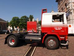 Volvo F10-4X2L-7J
